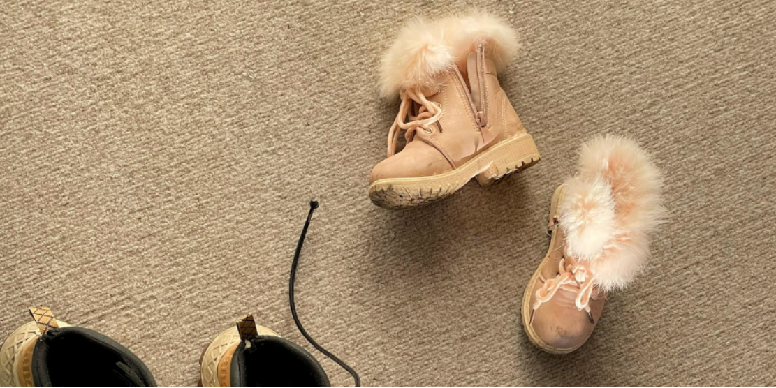 Eteisen matto, joka tekee talvesta pehmeämmän – lämpöä, tyyliä ja toimivuutta suomalaisiin koteihin