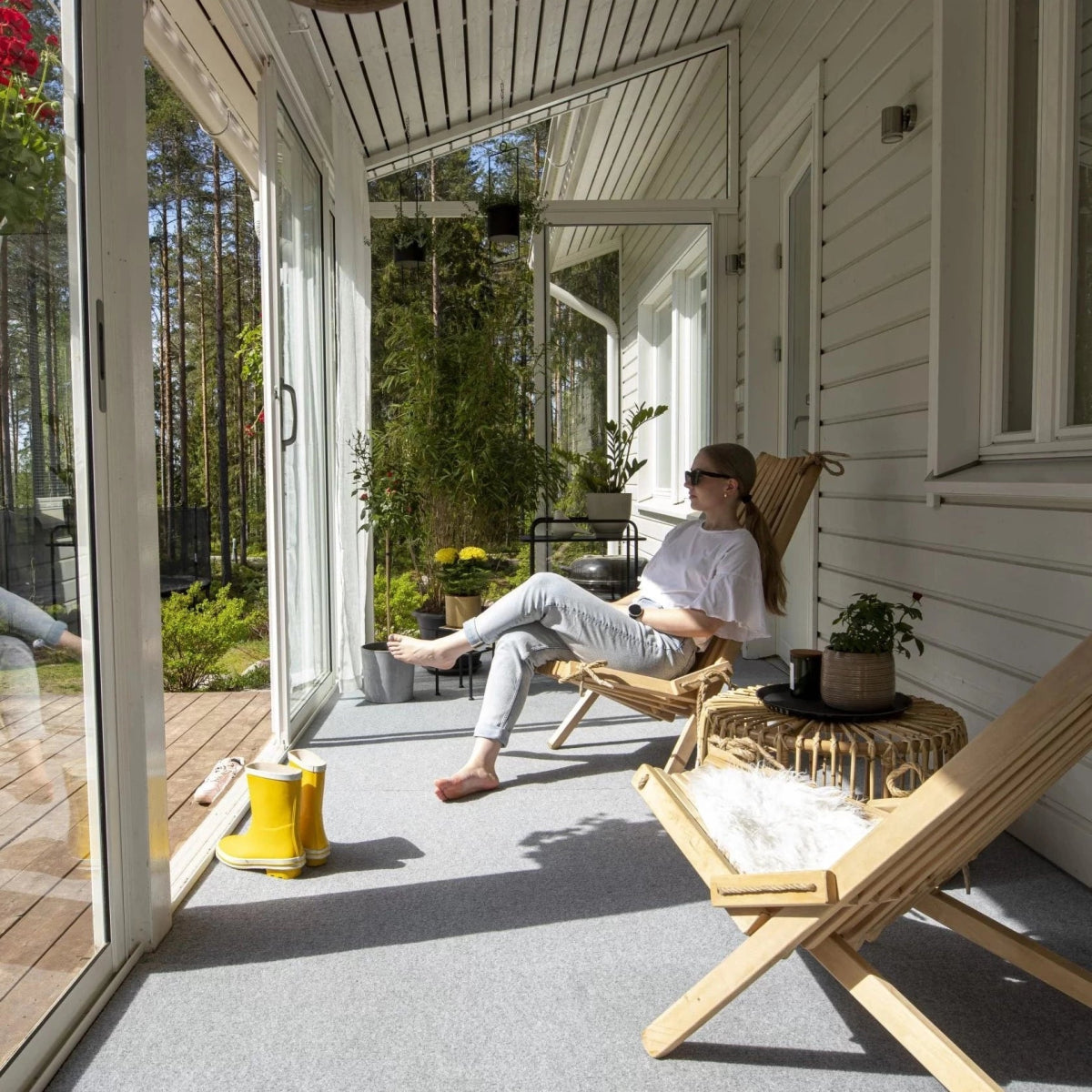 Dry Step termomatto on erittäin suosittu lasitetuilla terasseilla ja parvekkeilla.