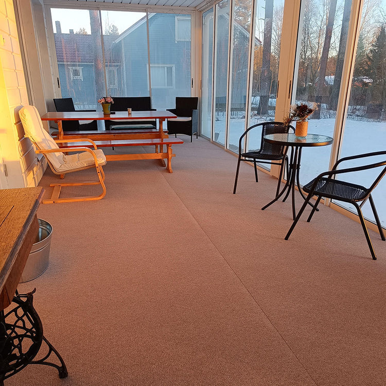 Lasitettu terassi termomaton asennuksen jälkeen.