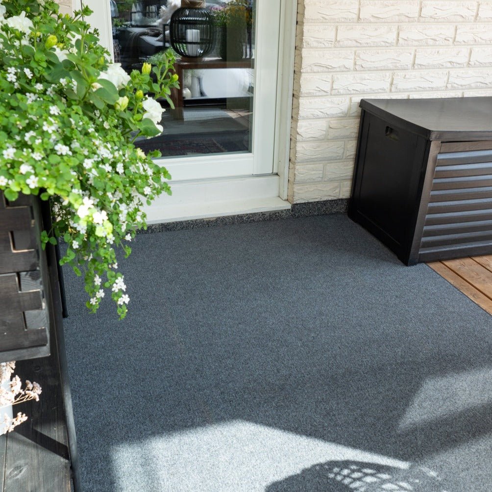 Termomatto, kantatut reunat, leveys 152cm - Termomatto.fi