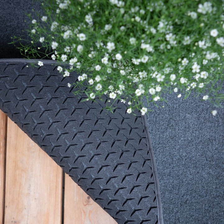 Kantattu eteisenmatto lapsiperheeseen – kestävä ja helppohoitoinen